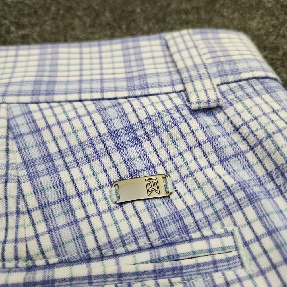 NWT Nike Tiger Woods Collection Mens 32 Blue Plaid Golf Performance Chino Shorts